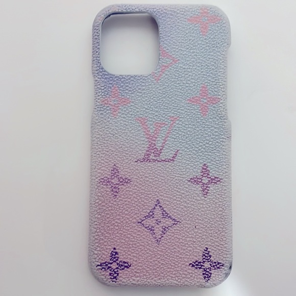 Louis Vuitton iPhone Case - Picture 2 of 7